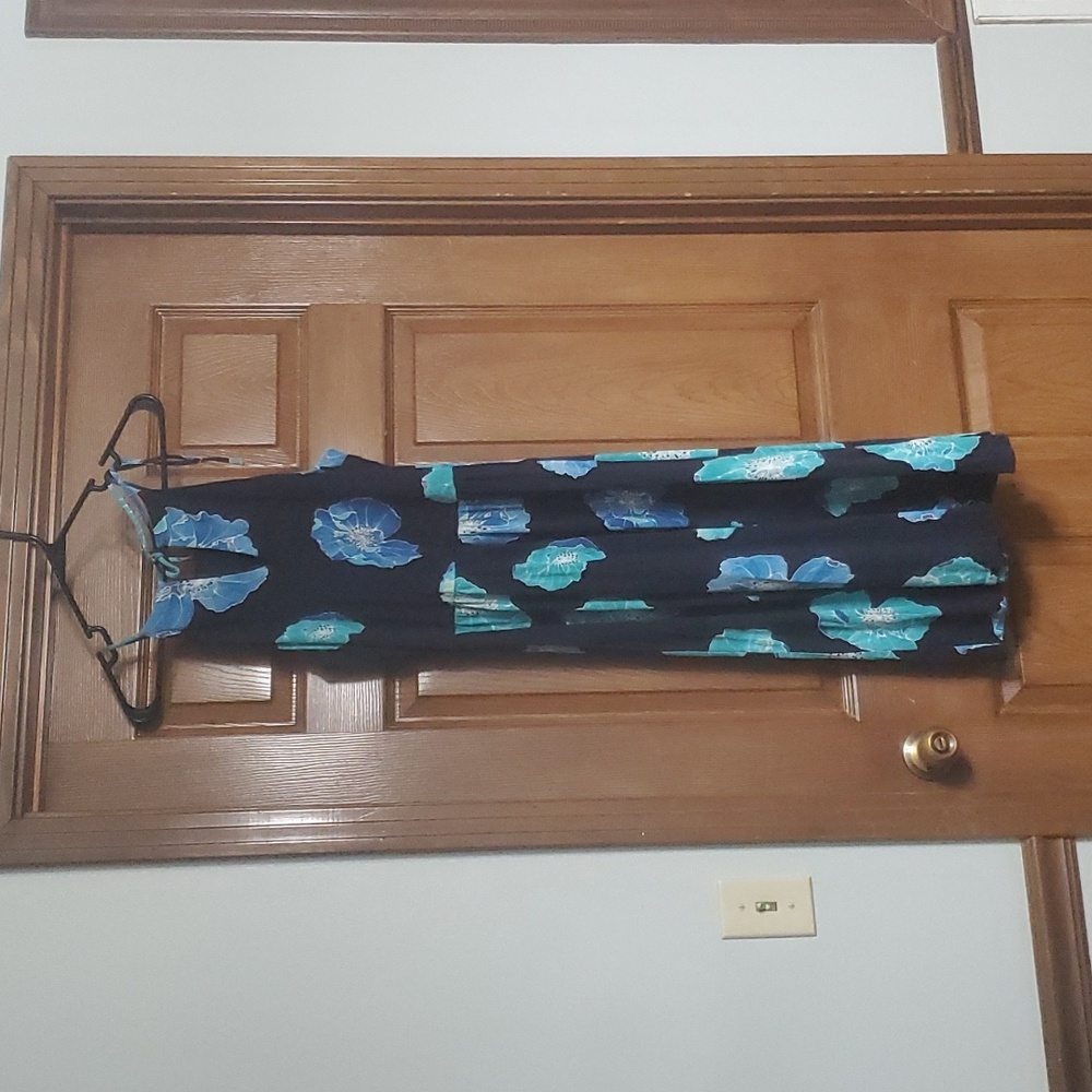 Loft sundress - Picture 3 of 3